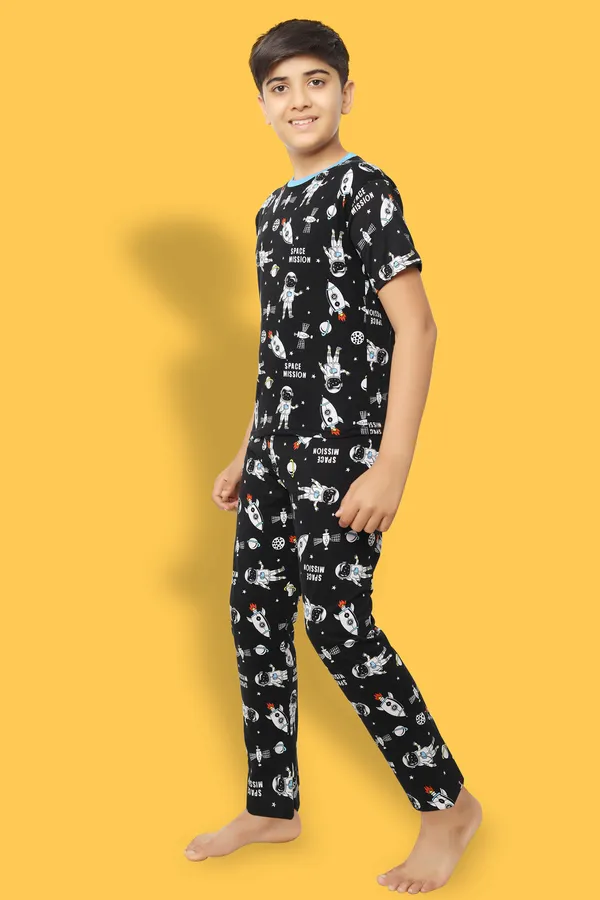 100%_Cotton_Knit_Half_Sleeves_Space_Mission_Print_Night_Suit_-Black