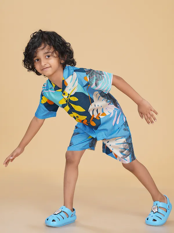 Blue_Yellow_Leaves_Rayon_Coord_Set_for_Boys