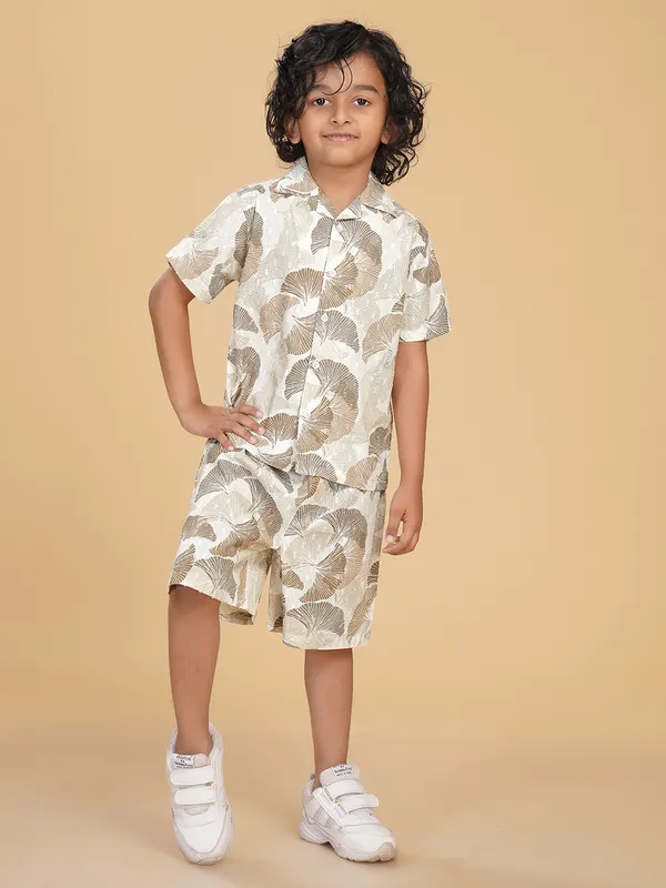 Cotton_Rayon_Coord_Set_With_Shorts_Leaves_Print_-Beige_for_Boys