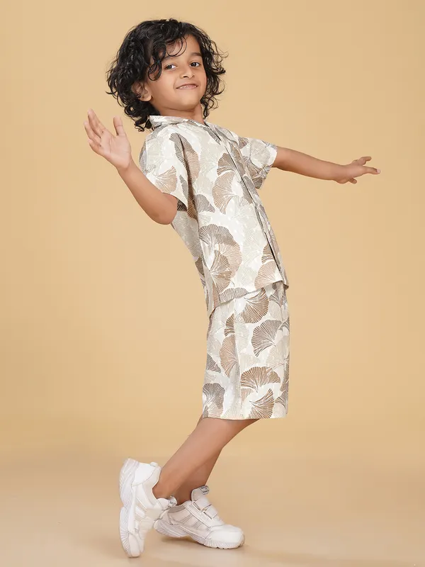 Cotton_Rayon_Coord_Set_With_Shorts_Leaves_Print_-Beige_for_Boys