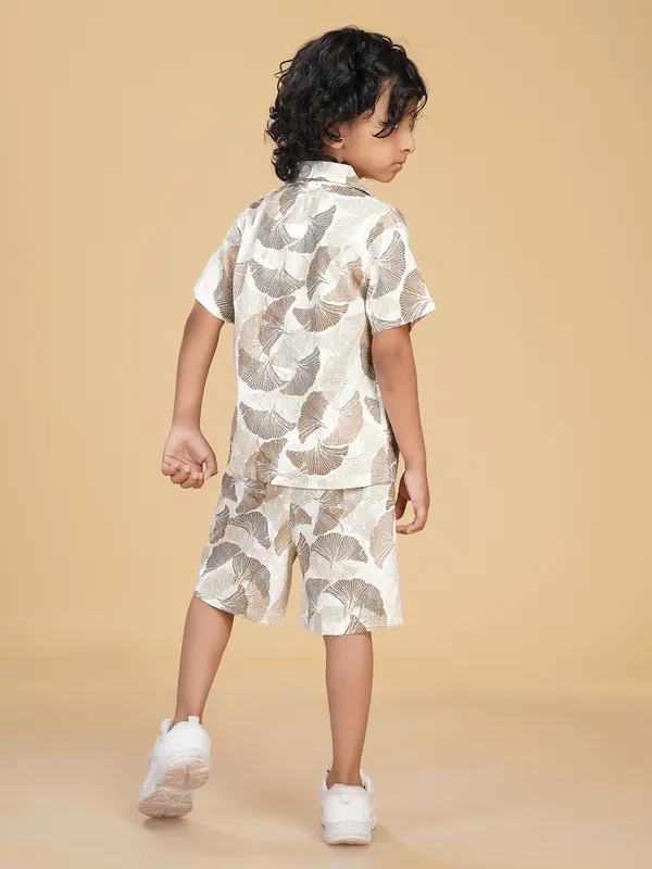 Cotton_Rayon_Coord_Set_With_Shorts_Leaves_Print_-Beige_for_Boys