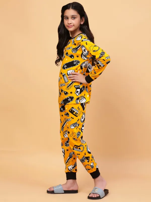 100%_Cotton_Knit_Full_Sleeves_Street_Style_Print_Night_Suit-Yellow