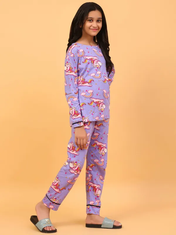 100%_Cotton_Full_Sleeves_Unicorn_Print_Night_Suit_-Mauve