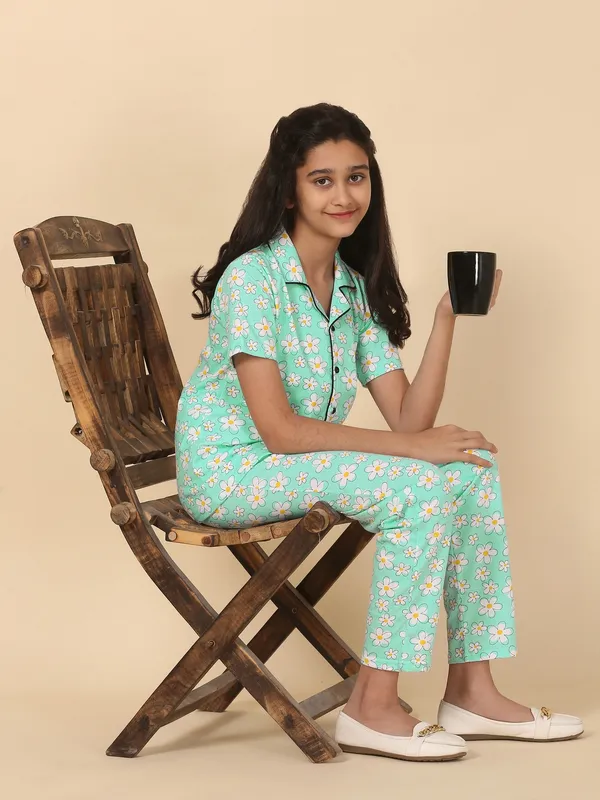 Cotton_Knit_Half_Sleeves_Floral_Print_Night_Suit_-Seagreen