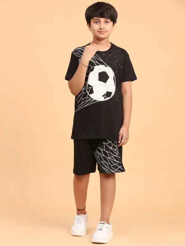 Footballer_Print_Coord_Set_With_T-Shirt_&_Shorts_for_Boys