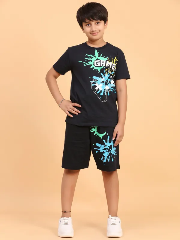 Gamer_Print_Coord_Set_With_T-Shirt_&_Shorts_for_Boys