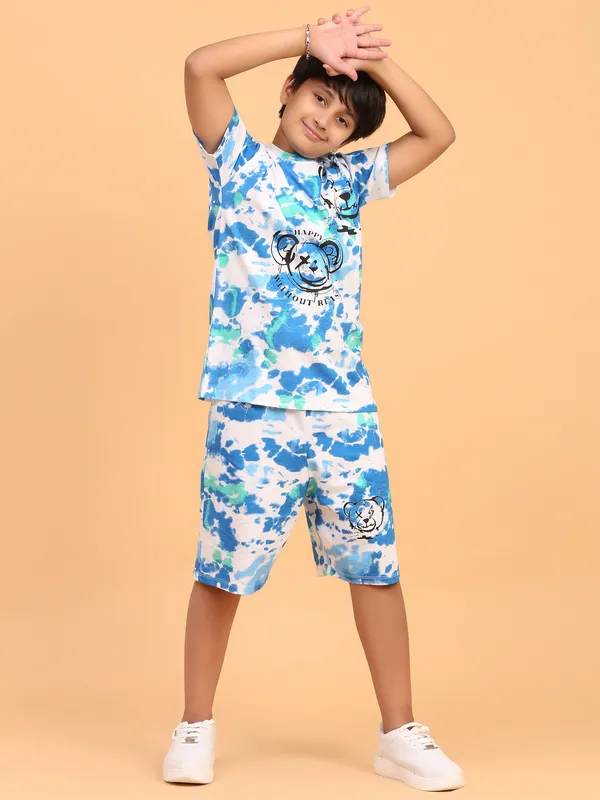 Tie_Dye_Print_Coord_Set_With_T-Shirt_&_Shorts_for_Boys