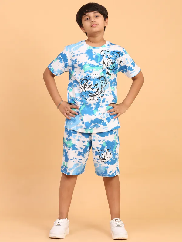 Tie_Dye_Print_Coord_Set_With_T-Shirt_&_Shorts_for_Boys