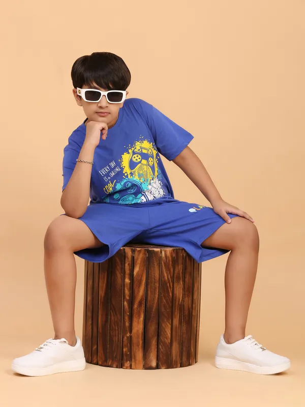 Video_Game_Controllers_Coord_Set_With_T-Shirt_&_Shorts_for_Boys