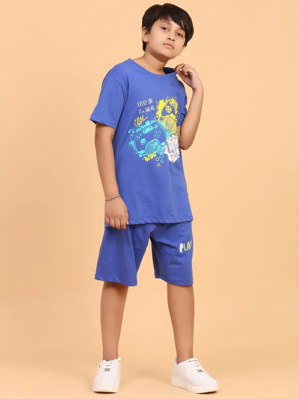 Video_Game_Controllers_Coord_Set_With_T-Shirt_&_Shorts_for_Boys