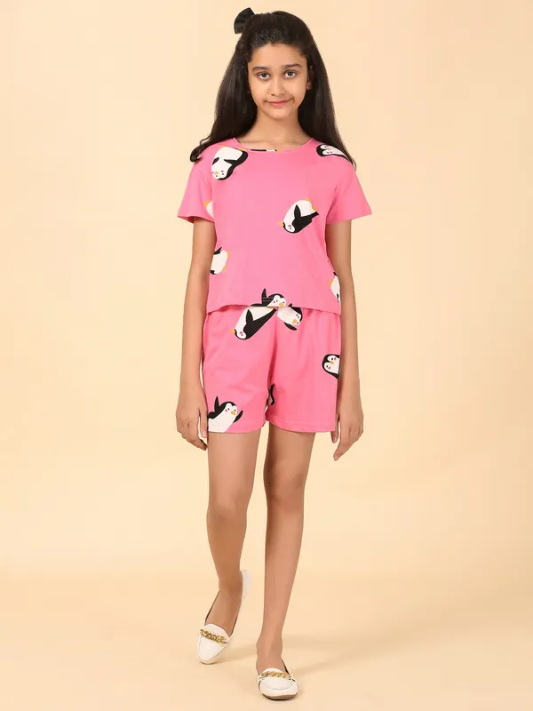 Cotton_Knit_Half_Sleeves_Penguin_Print_Night_Suit_-Pink