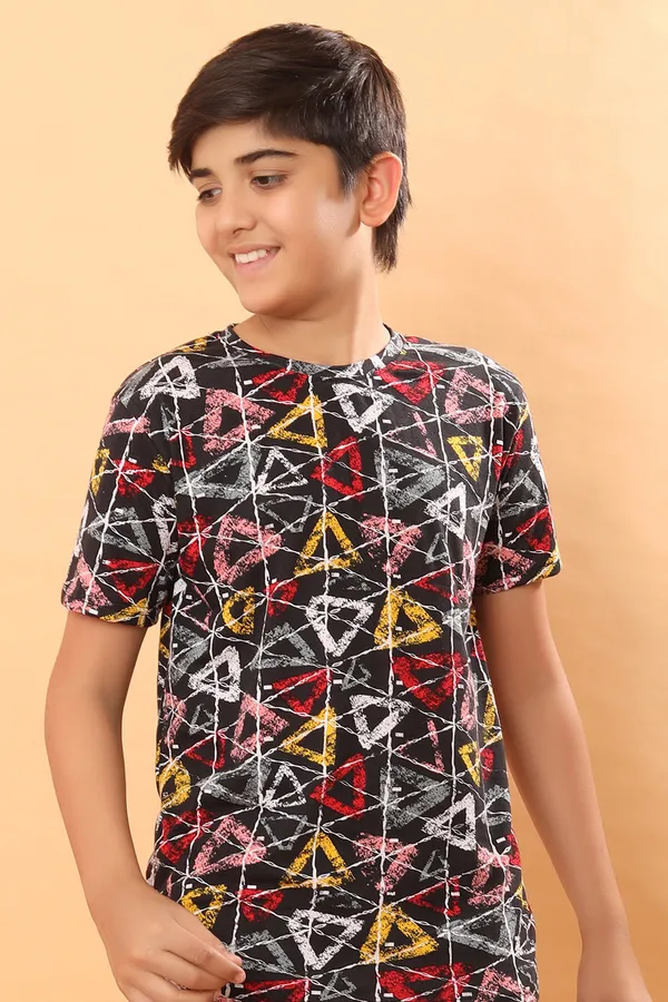Cotton_Coord_Set_With_Shorts-Triangle_Print_for_Boys