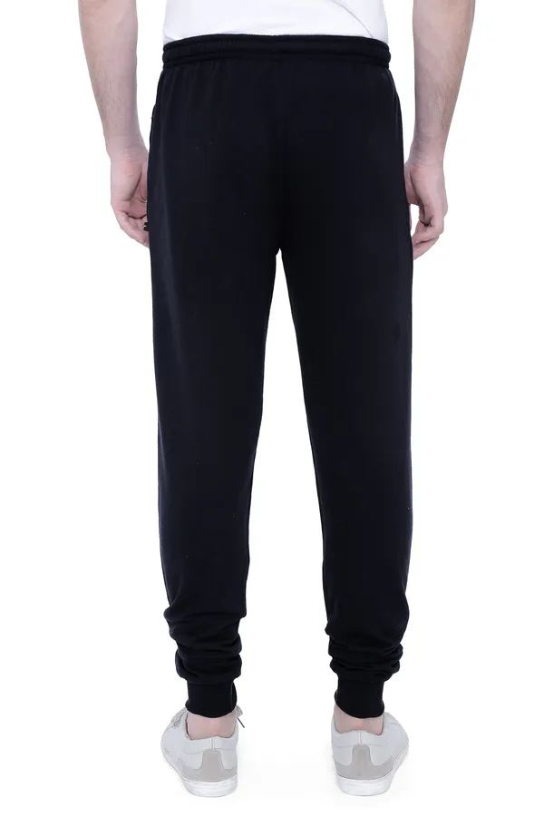 Black_Cotton_Solid_Regular_Fit_Sweatpant_With_Side_Pockets_For_Men