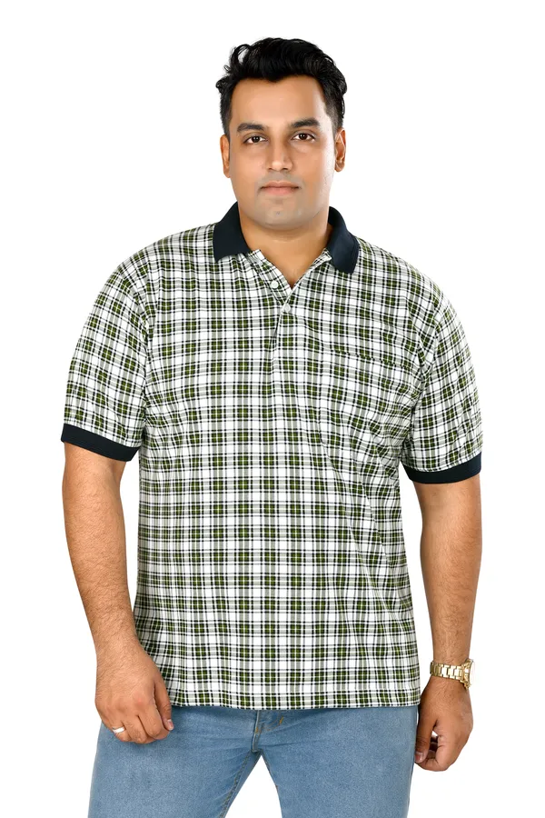 Black_Polo_Neck_Half_Sleeve_T-Shirt_With_Pocket_For_Men