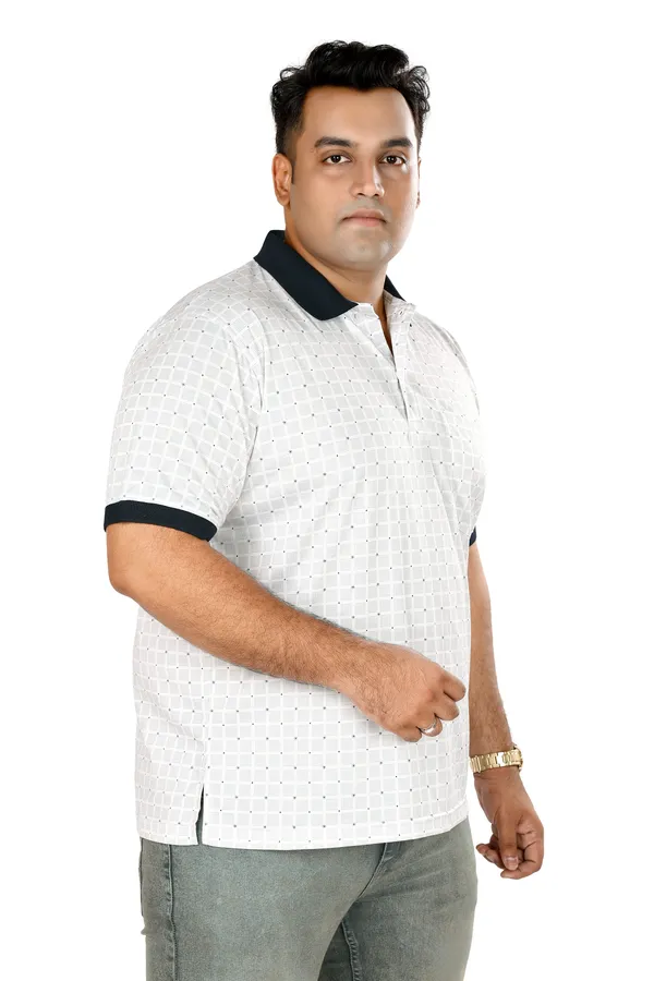 Black_Polo_Neck_Half_Sleeve_T-Shirt_With_Pocket_For_Men
