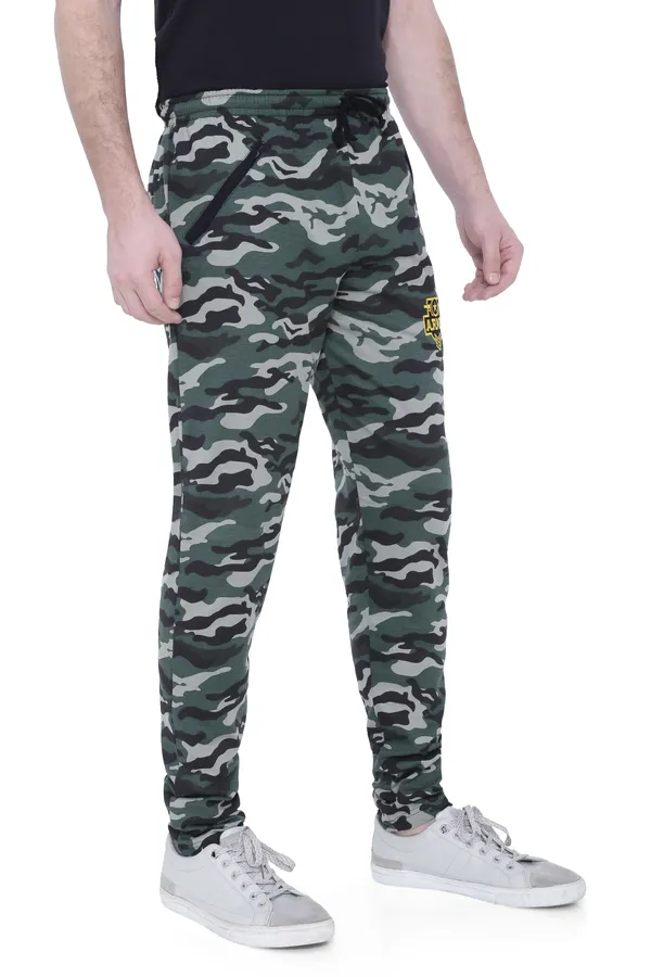 Green_Camouflage_Cotton_Regular_Fit_Trackpants_With_Side_Pockets_For_Men