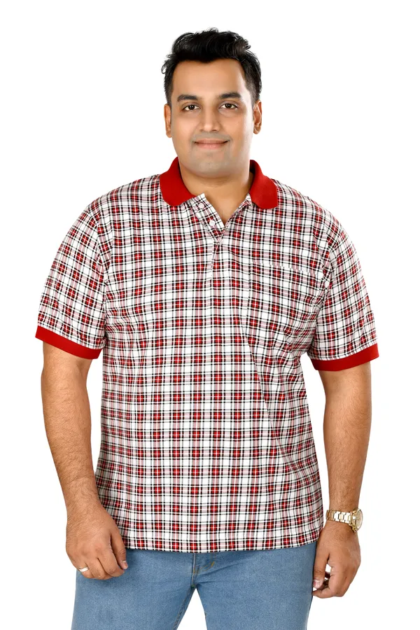 Red_Polo_Neck_Half_Sleeve_T-Shirt_With_Pocket_For_Men
