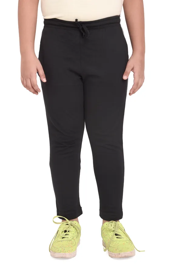Neo_Garments_Boy's_Cotton_Solid_Regular_Fit_Trackpants/Jogger/Trouser_with_Side_Pockets