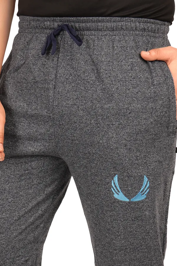 Black_Cotton_Solid_Regular_Fit_Sweatpants_With_Side_Pockets_For_Men
