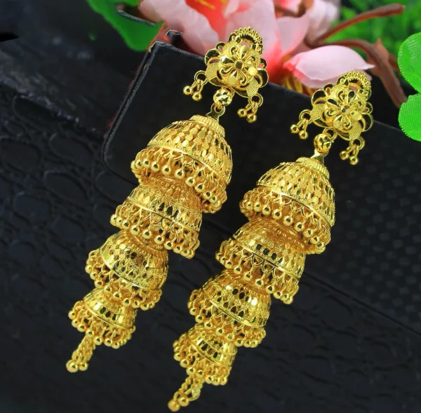 Gold_Alloy_Jhumki_Earring_For_Women