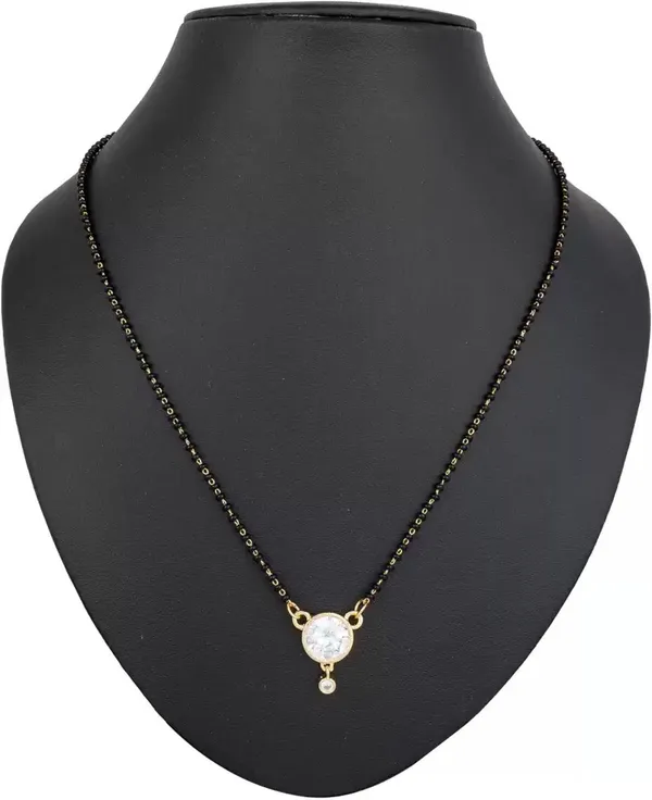 White_Elegant_Mangalsutra_For_Women