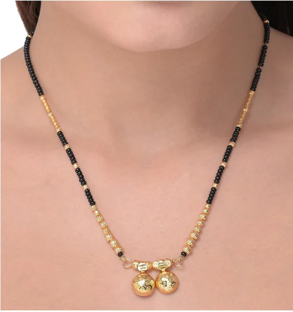 Gold_Elegant_Mangalsutra_For_Women
