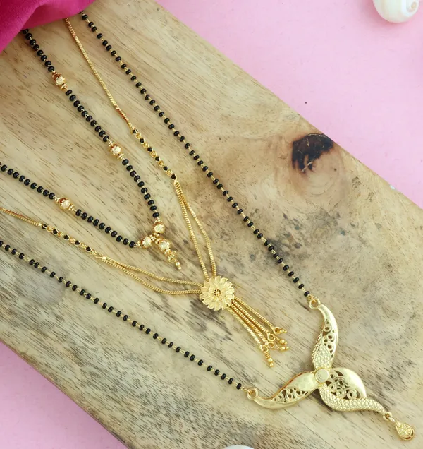 Gold_Elegant_Mangalsutra_For_Women_(_Pack_of_3_)