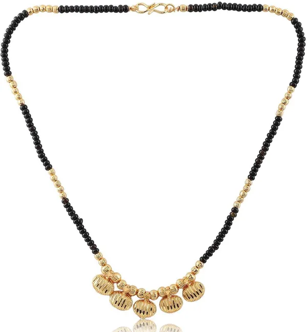 Gold_&_Black_Elegant_Mangalsutra_For_Women