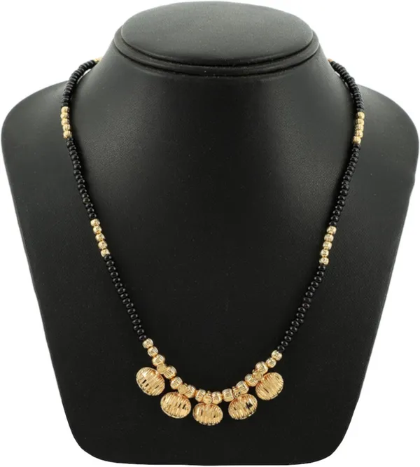 Gold_&_Black_Elegant_Mangalsutra_For_Women