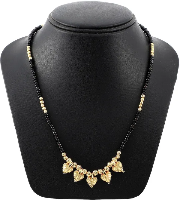 Gold_Elegant_Mangalsutra_For_Women