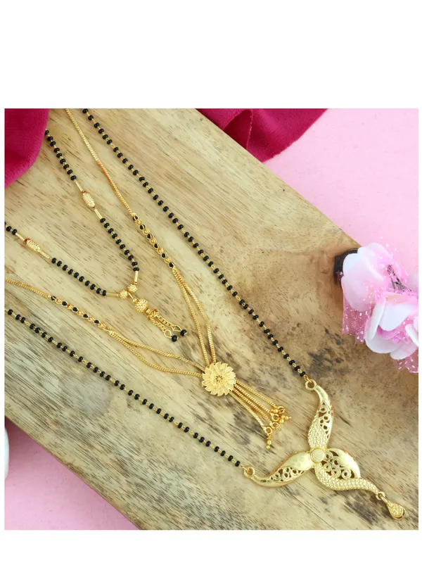 Gold_Elegant_Mangalsutra_For_Women_(_Pack_of_3_)