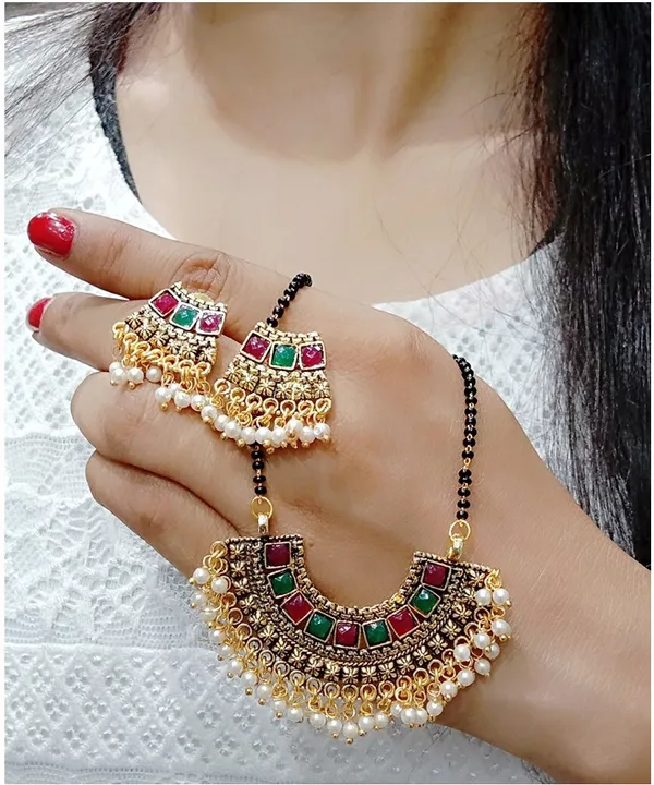 Multicolor_Elegant_Mangalsutra_Set_For_Women