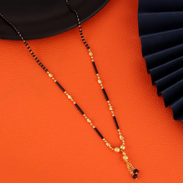 Gold_Elegant_Mangalsutra_For_Women