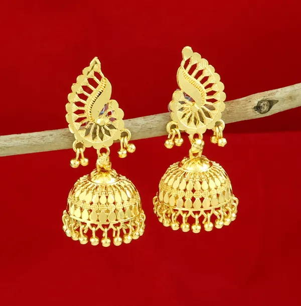 Gold_Elegant_Jhumki_Earring_For_Women