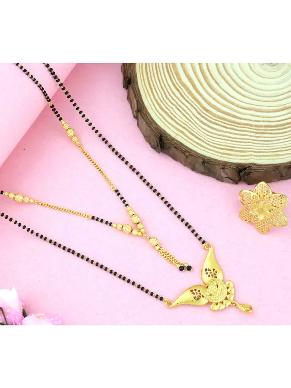 Gold_Elegant_Mangalsutra_For_Women_(_Pack_of_3_)