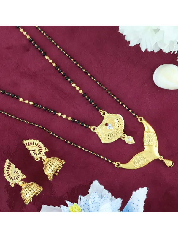 Gold_Elegant_Mangalsutra_&_Earring_Set_For_Women