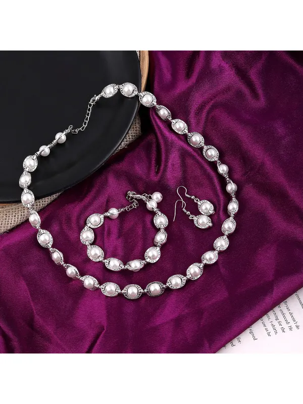 Silver_Oxidised_Silver_Necklace,_Earring_&_Bracelet_Set_For_Women_(_Pack_of_3_)