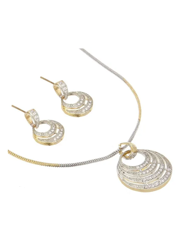 Silver_&_Gold_Elegant_Earring_&_Pendant_Set_For_Women