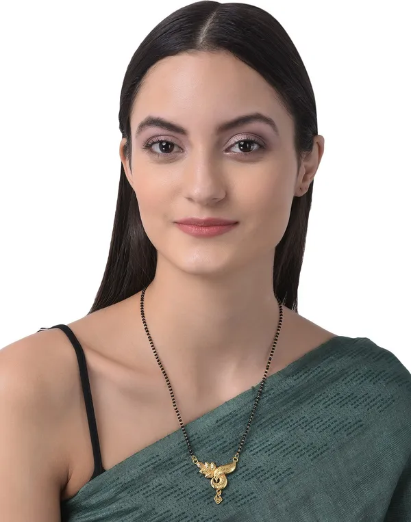 Gold_Elegant_Tanmaniya_Mangalsutra_For_Women