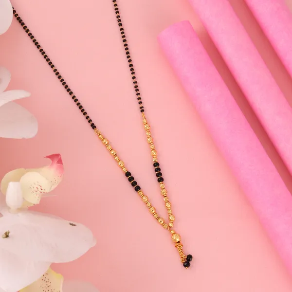 Gold_Elegant_Mangalsutra_For_Women
