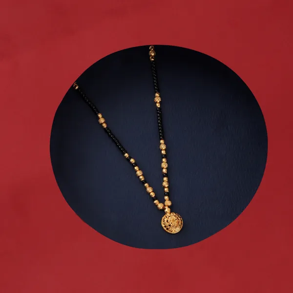 Gold_Elegant_Mangalsutra_For_Women