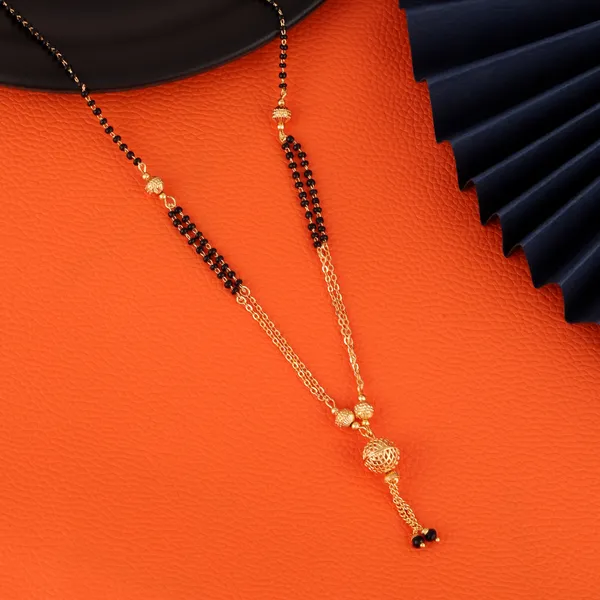 Gold_Elegant_Mangalsutra_For_Women