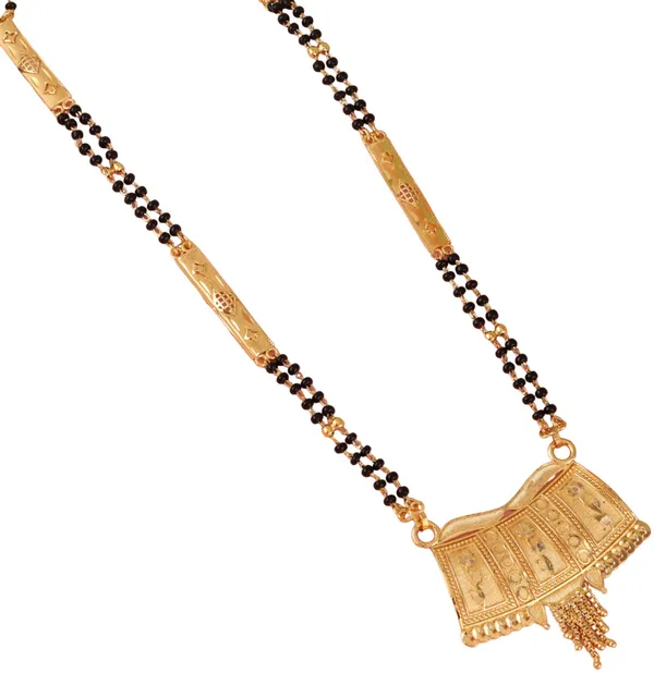 Gold_Elegant_Mangalsutra_For_Women