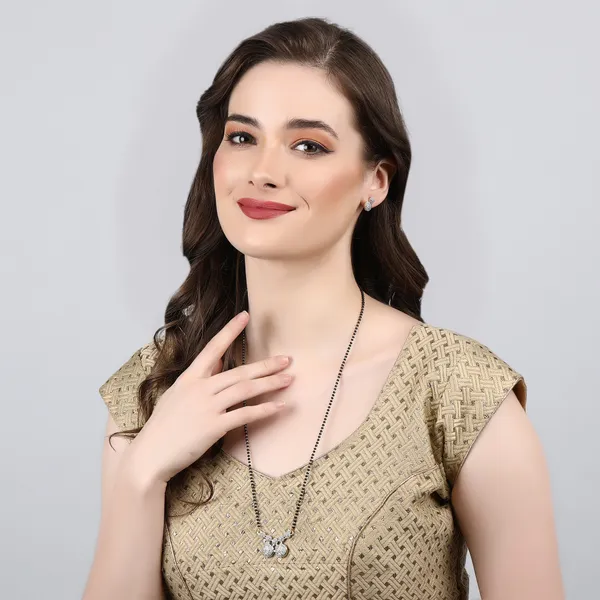 Gold_Elegant_Mangalsutra_For_Women