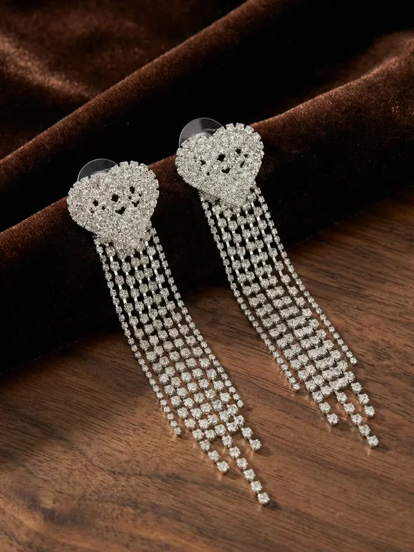 Silver_Elegant_Jhumki_Earring_For_Women