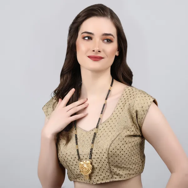 Gold_Elegant_Mangalsutra_For_Women