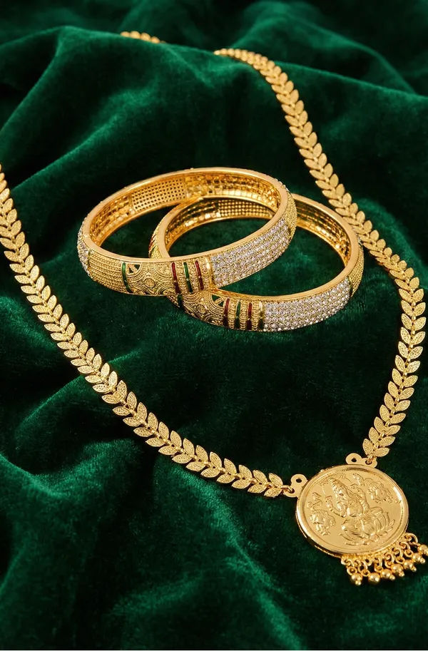 Trending_Fashionable_Alloy_jewellery
