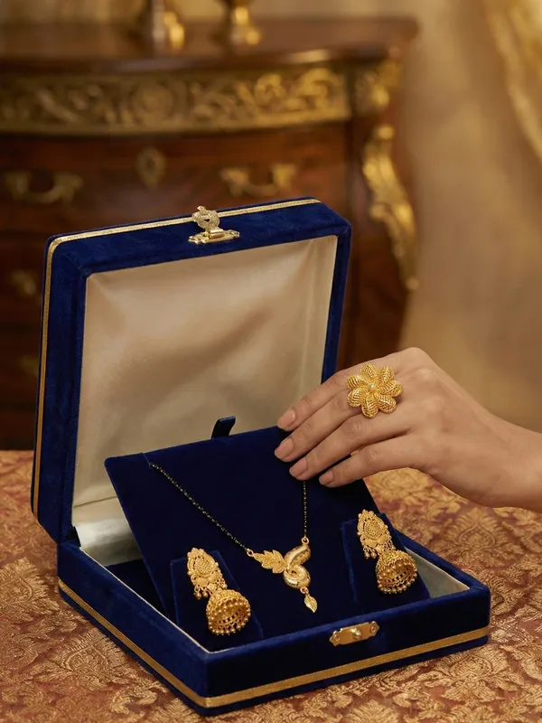 Trending_Gold_plated_Alloy_jewellery