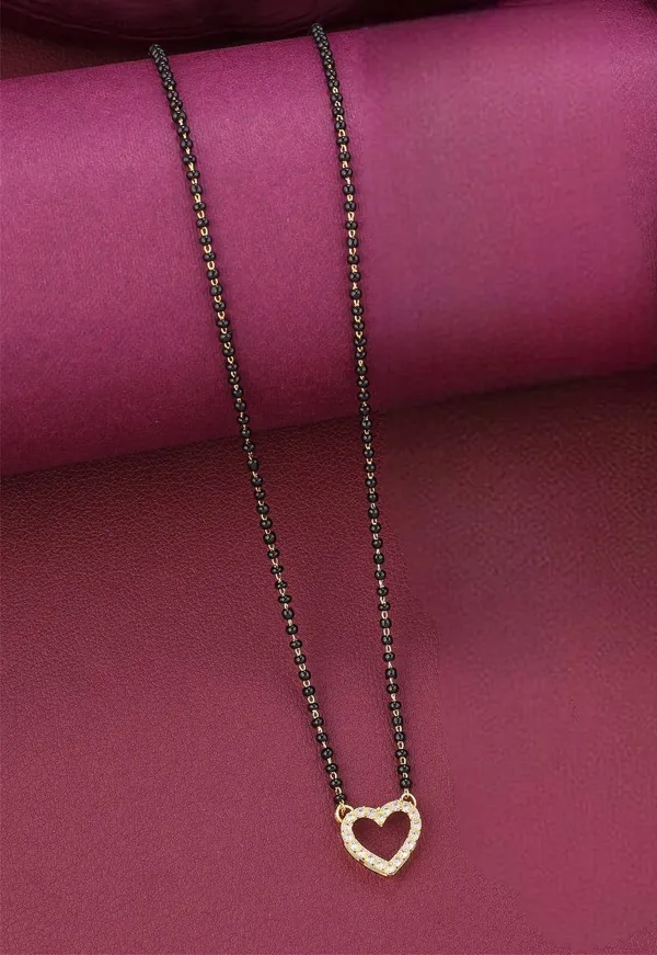 Gold_Elegant_Mangalsutra_For_Women