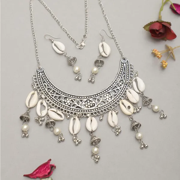 White_&_Silver_Elegant_Earring_&_Necklace_Set_For_Women
